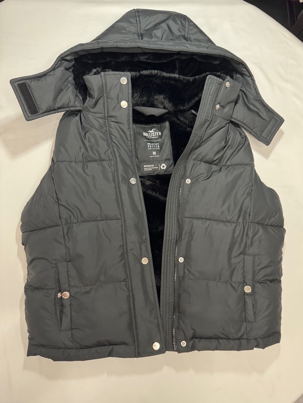 Hollister Black Puffer Vest with Hood Medium